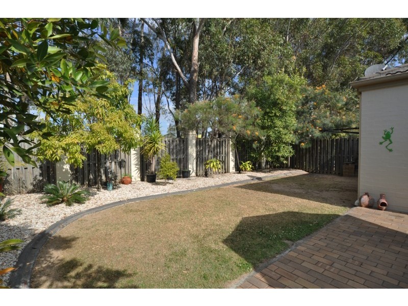 4/590 Pine Ridge Road, Coombabah QLD 4216