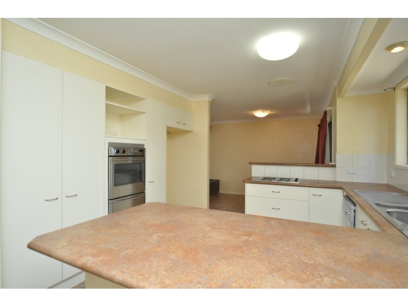10 Eacham Avenue, Coombabah QLD 4216
