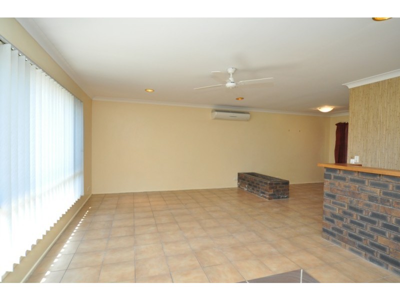 10 Eacham Avenue, Coombabah QLD 4216