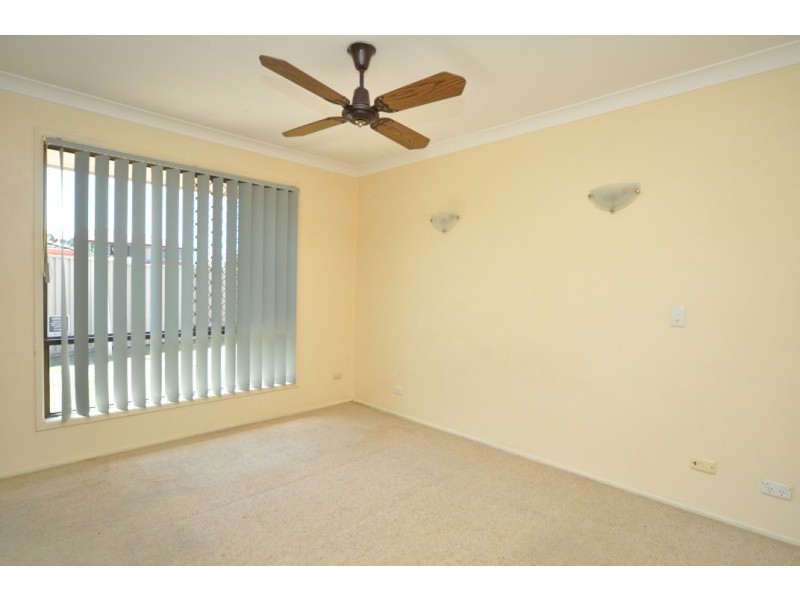 10 Eacham Avenue, Coombabah QLD 4216