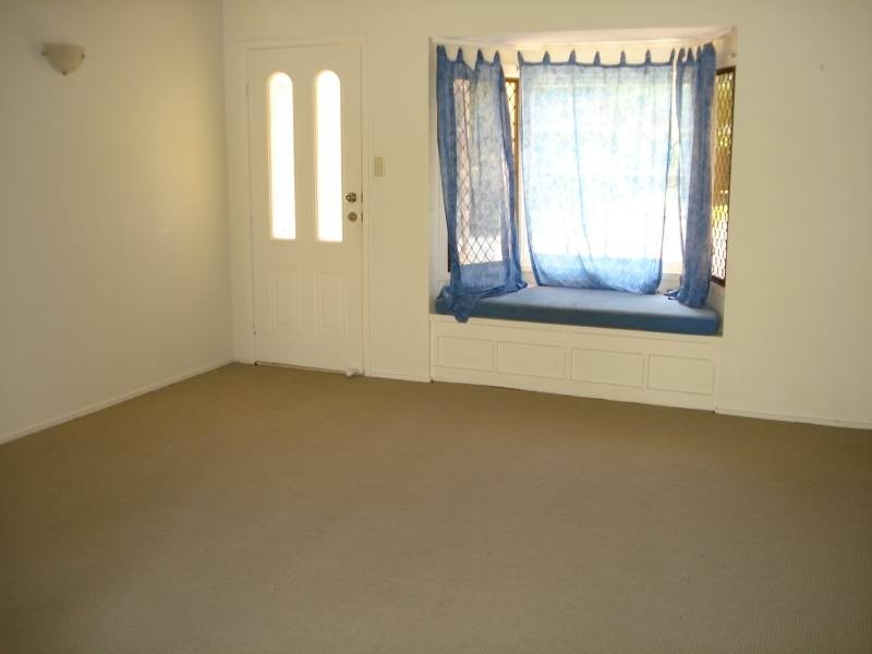 4 Kennedy Street, Biggera Waters QLD 4216