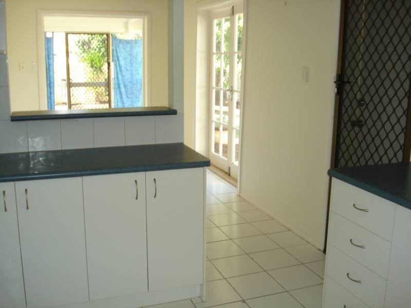 4 Kennedy Street, Biggera Waters QLD 4216