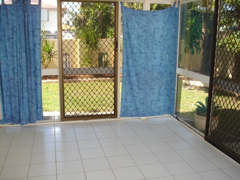 4 Kennedy Street, Biggera Waters QLD 4216