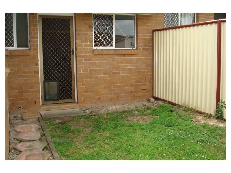 1/11 Gladys Street, Labrador QLD 4215