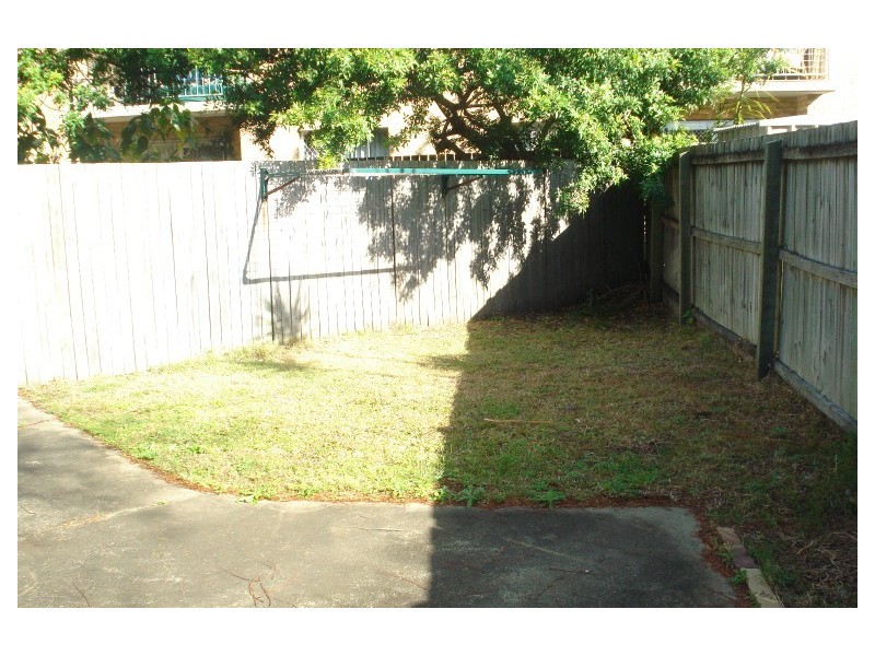 1/20B Brighton Street, Biggera Waters QLD 4216