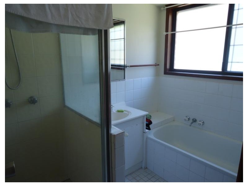 2/27 Telopea Street, Labrador QLD 4215