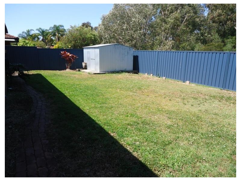 2/27 Telopea Street, Labrador QLD 4215