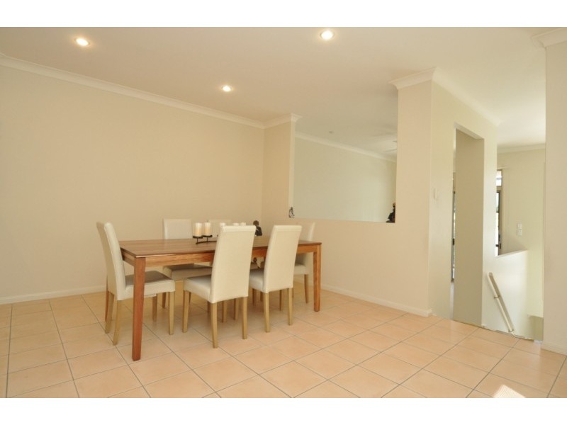 1/21 Paradise Parade, Paradise Point QLD 4216