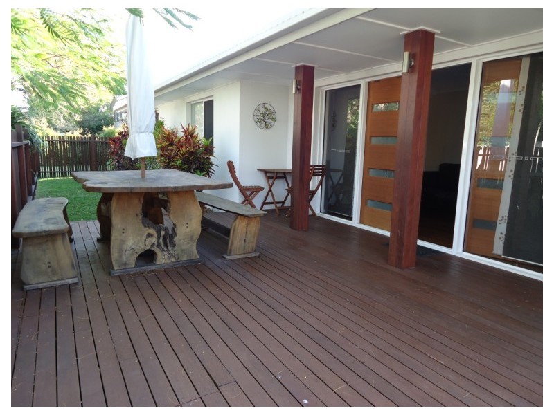 10 Bluegum Avenue, Hollywell QLD 4216