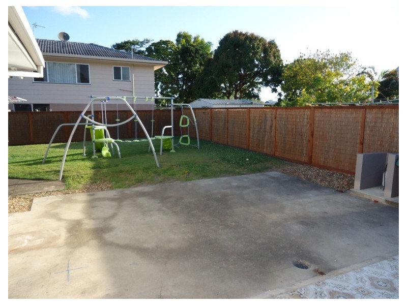 10 Bluegum Avenue, Hollywell QLD 4216