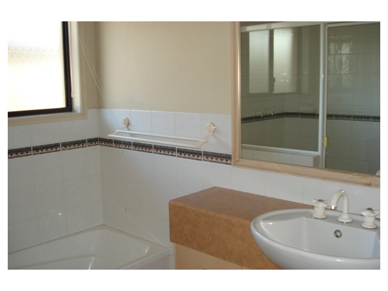 6 Nilkare Court, Upper Coomera QLD 4209