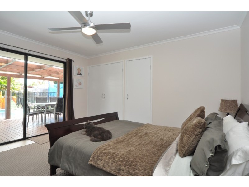 12 Wendoree Way, Coombabah QLD 4216