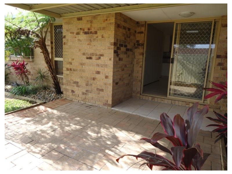 1/44 McMillan Street, Labrador QLD 4215
