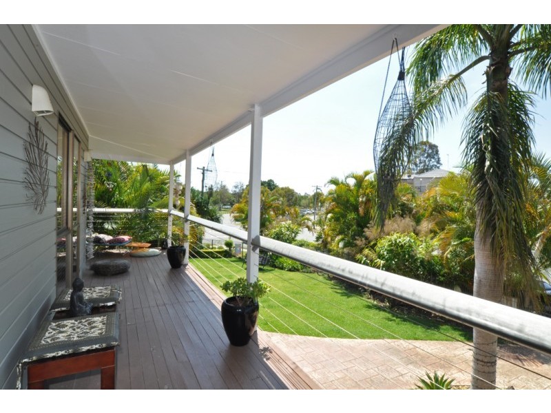 12 Iragana Street, Hope Island QLD 4212
