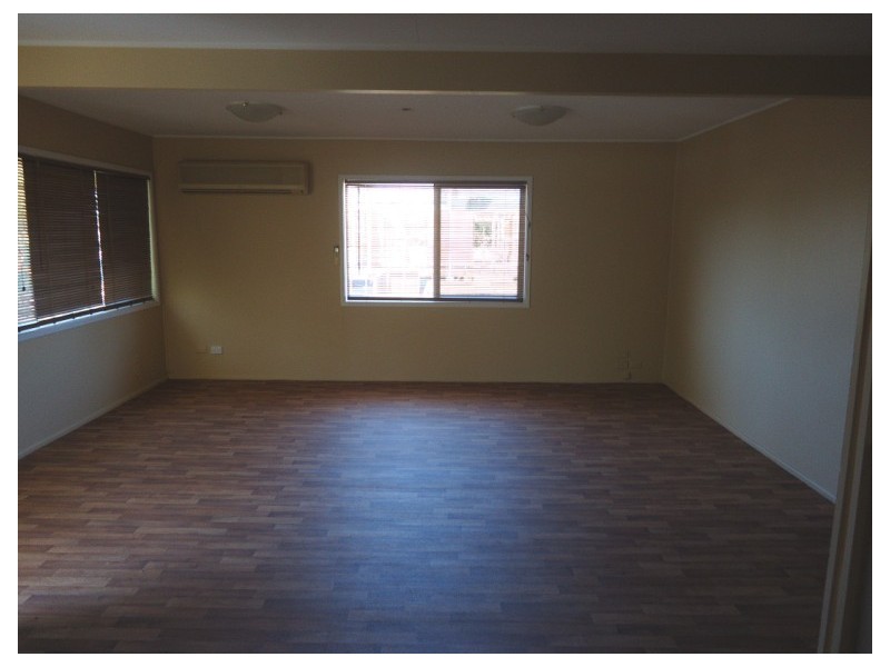 20 Turpin Road, Labrador QLD 4215