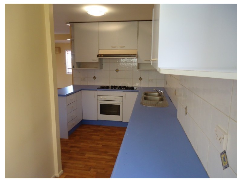 20 Turpin Road, Labrador QLD 4215