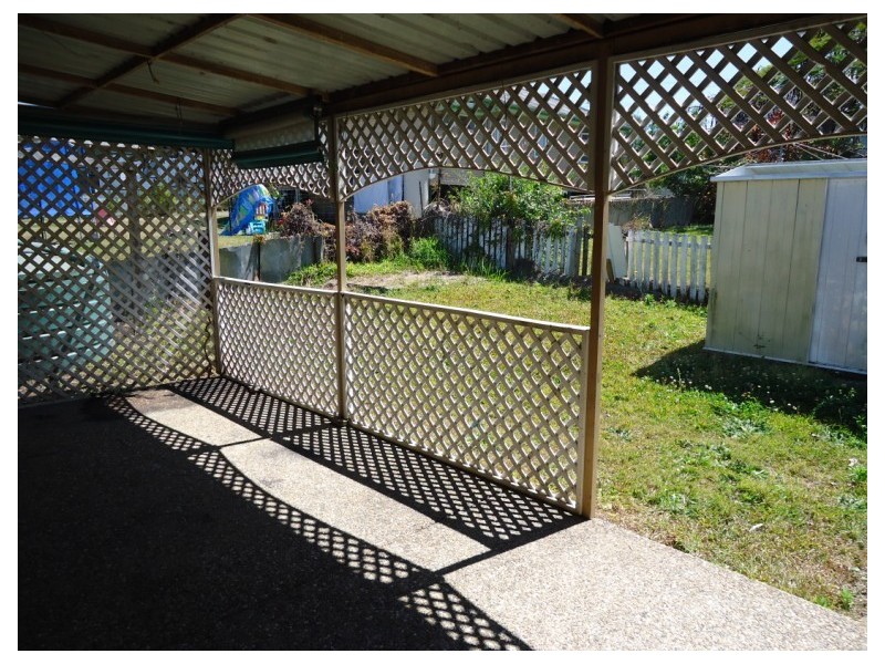 20 Turpin Road, Labrador QLD 4215