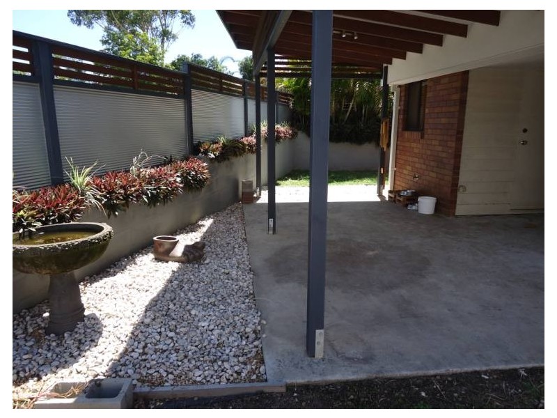 1/1 Vona Place, Labrador QLD 4215