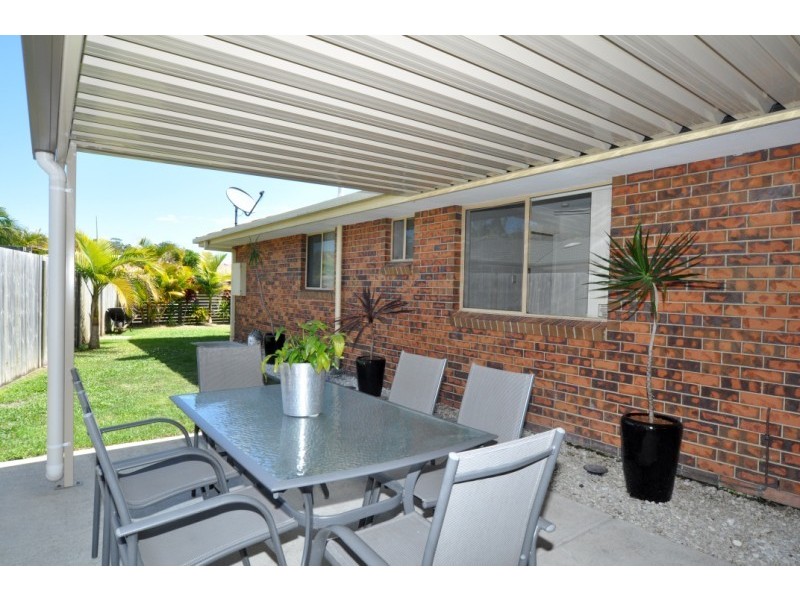 1/23 Coventry Court, Labrador QLD 4215
