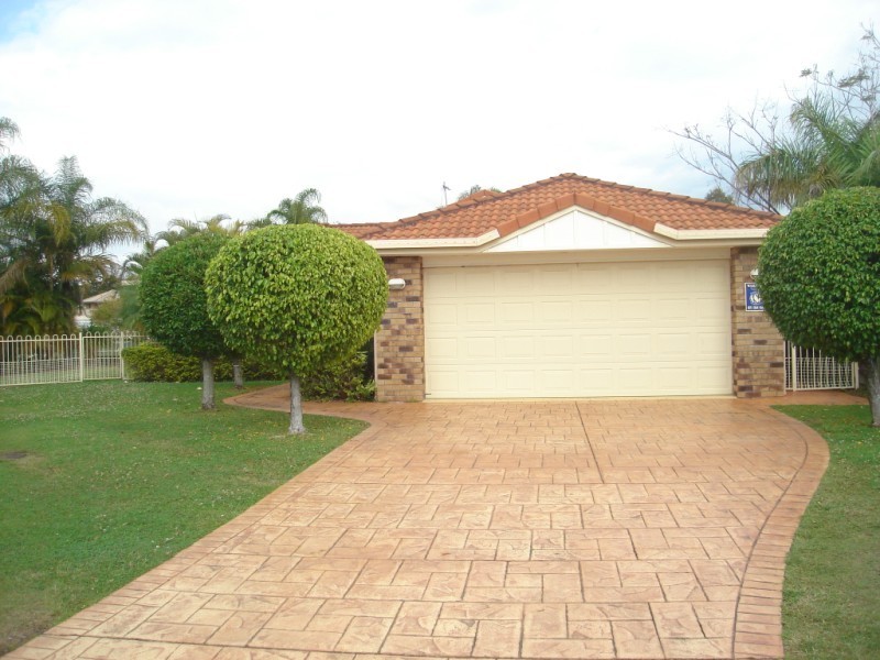 15 Pickworth Court, Parkwood QLD 4214