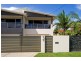 2/4 Donald Avenue, Paradise Point QLD 4216