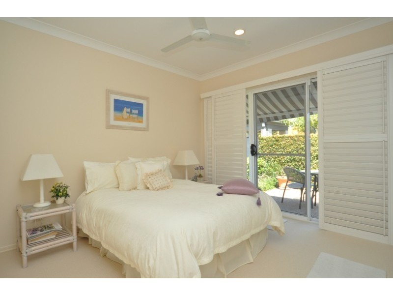 25 Lee Anne Crescent, Helensvale QLD 4212