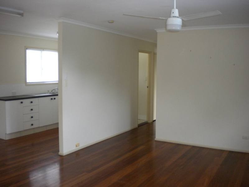 32 Turana Street, Coombabah QLD 4216