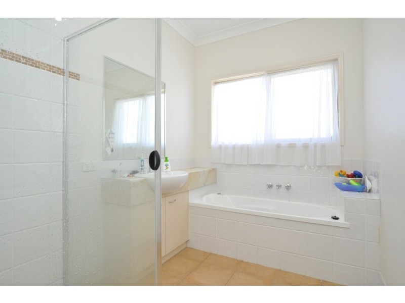 5 Firecrest Close, Upper Coomera QLD 4209