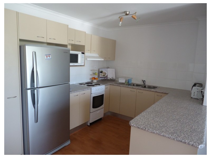 19/9 Bradford Street, Labrador QLD 4215