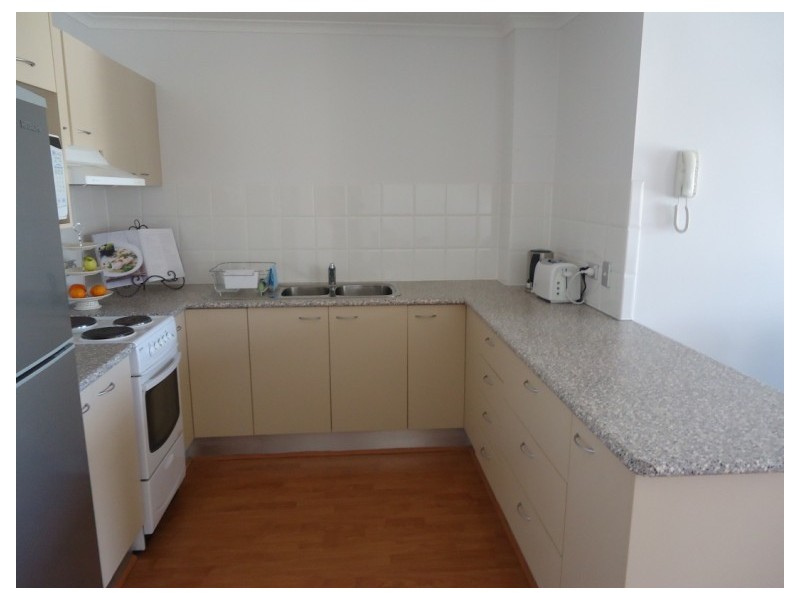 19/9 Bradford Street, Labrador QLD 4215