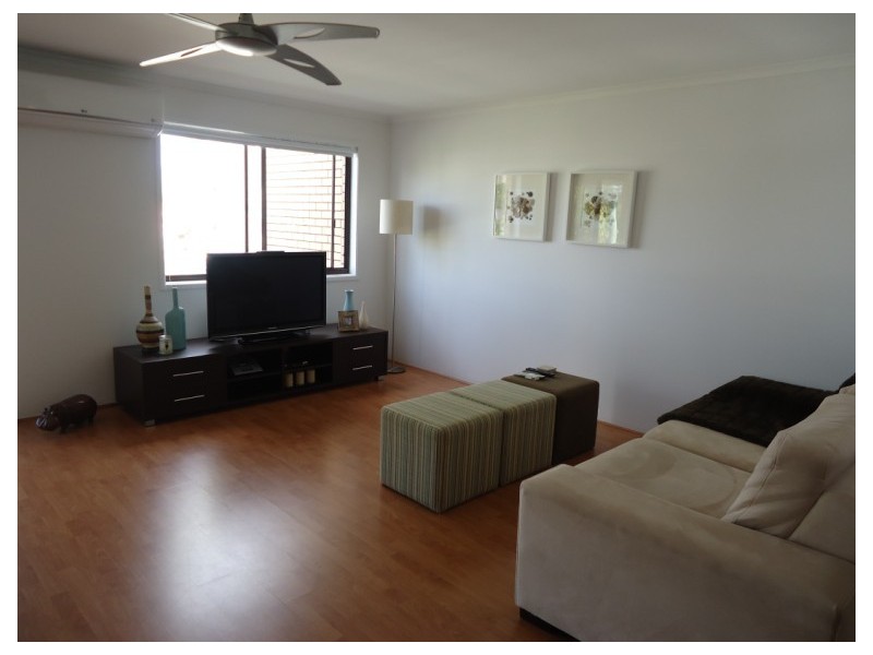 19/9 Bradford Street, Labrador QLD 4215