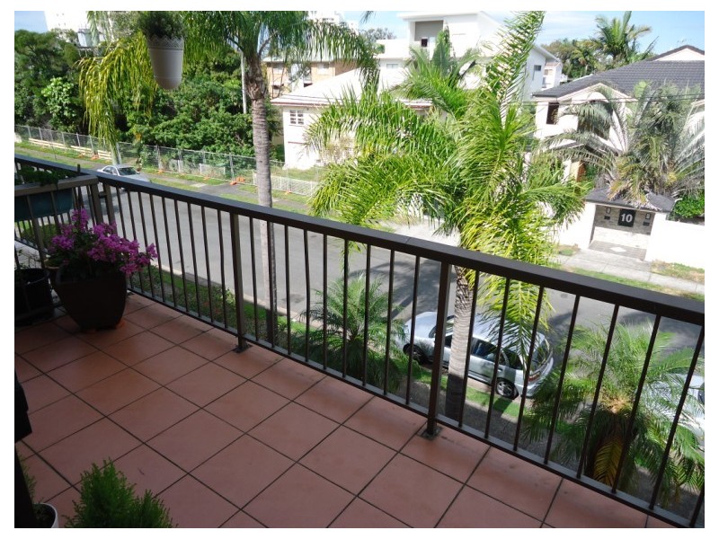 19/9 Bradford Street, Labrador QLD 4215