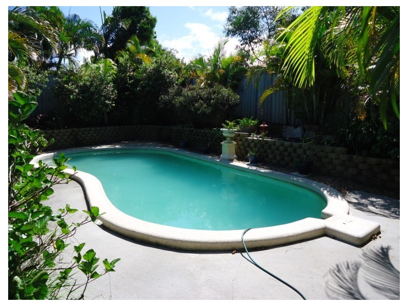 6 Condor Drive, Coomera QLD 4209