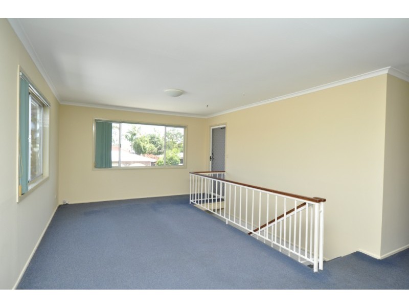 5 Swallow Avenue, Paradise Point QLD 4216