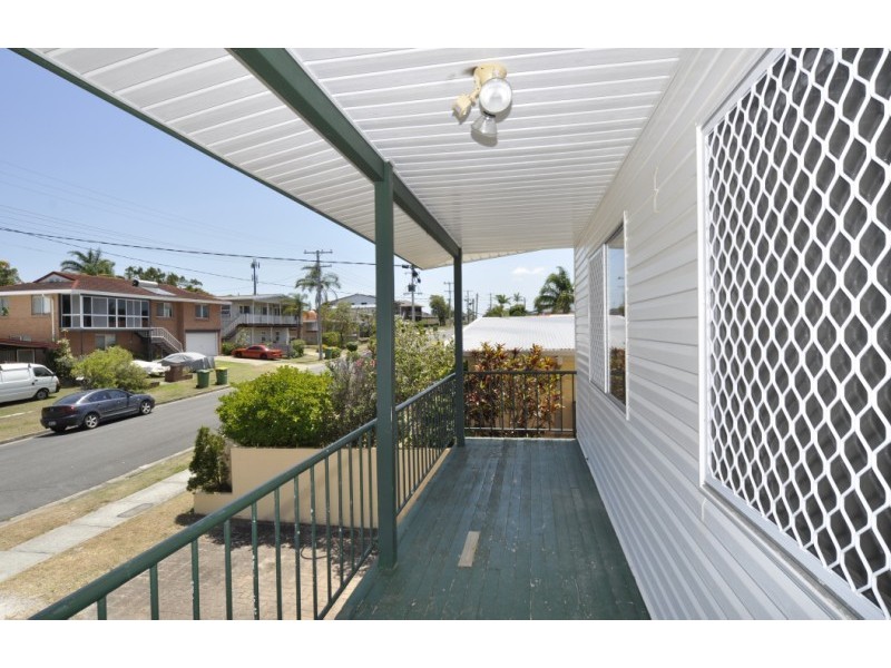 5 Swallow Avenue, Paradise Point QLD 4216