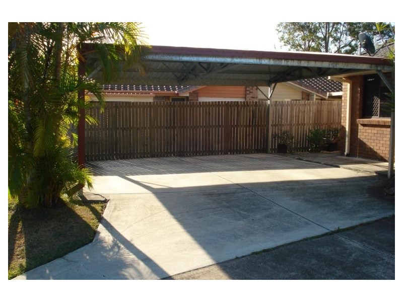 1/3 Burwood Court, Labrador QLD 4215