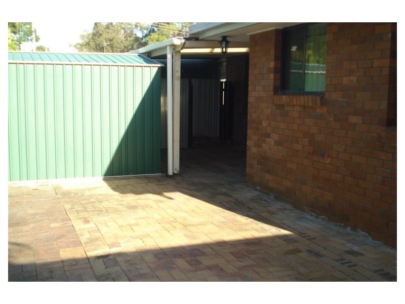 1/3 Burwood Court, Labrador QLD 4215