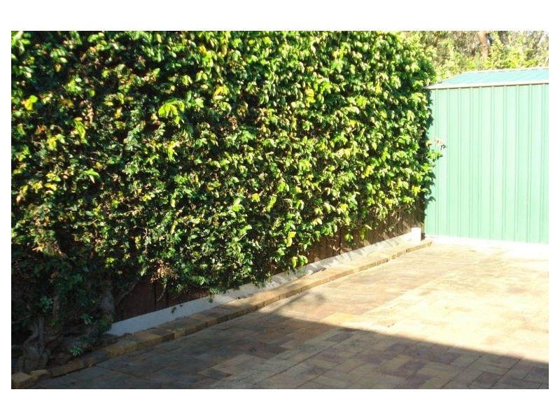 1/3 Burwood Court, Labrador QLD 4215