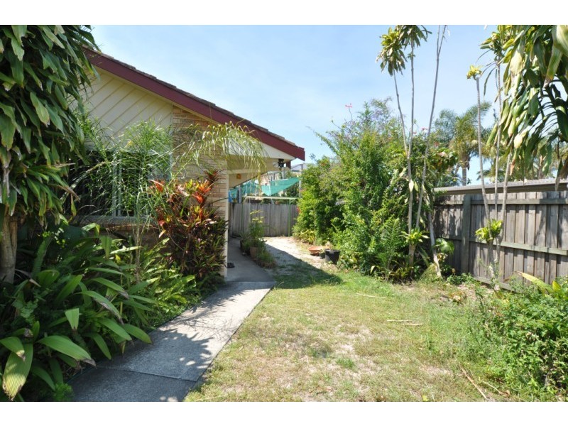 187 Bayview Street, Runaway Bay QLD 4216