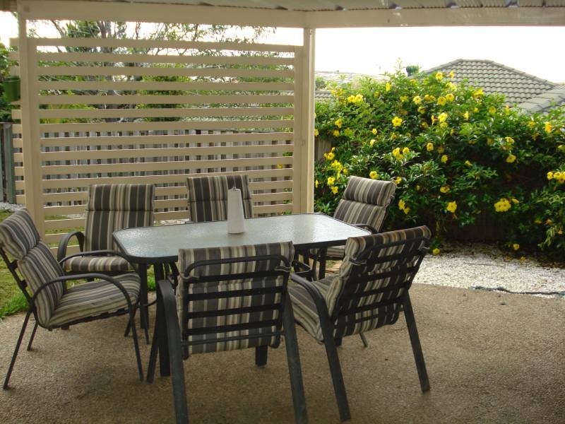 11 Harwood Place, Maudsland QLD 4210