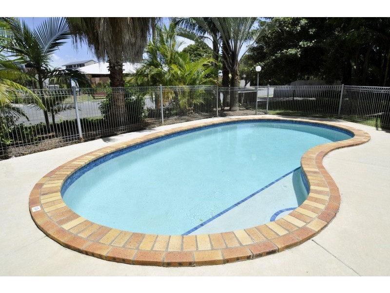 9/25 Ahern Street, Labrador QLD 4215