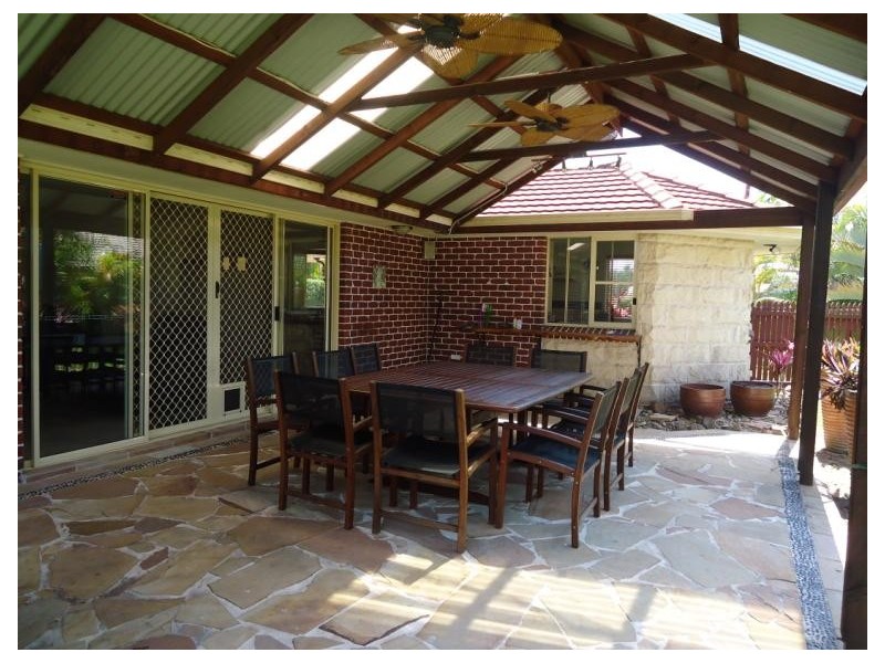 21 Maidstone Place, Parkwood QLD 4214