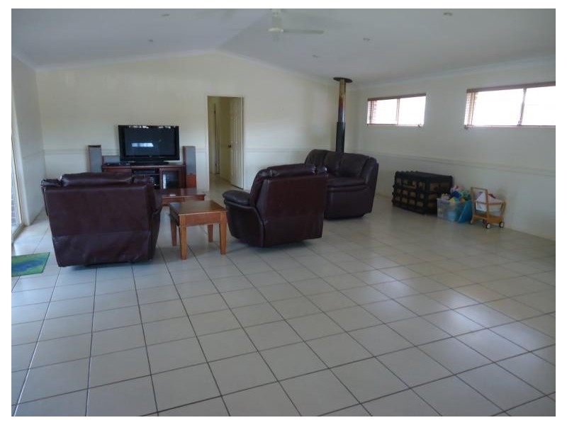 21 Maidstone Place, Parkwood QLD 4214