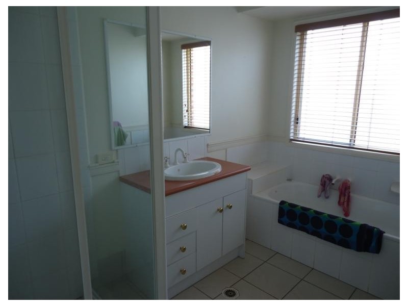 21 Maidstone Place, Parkwood QLD 4214