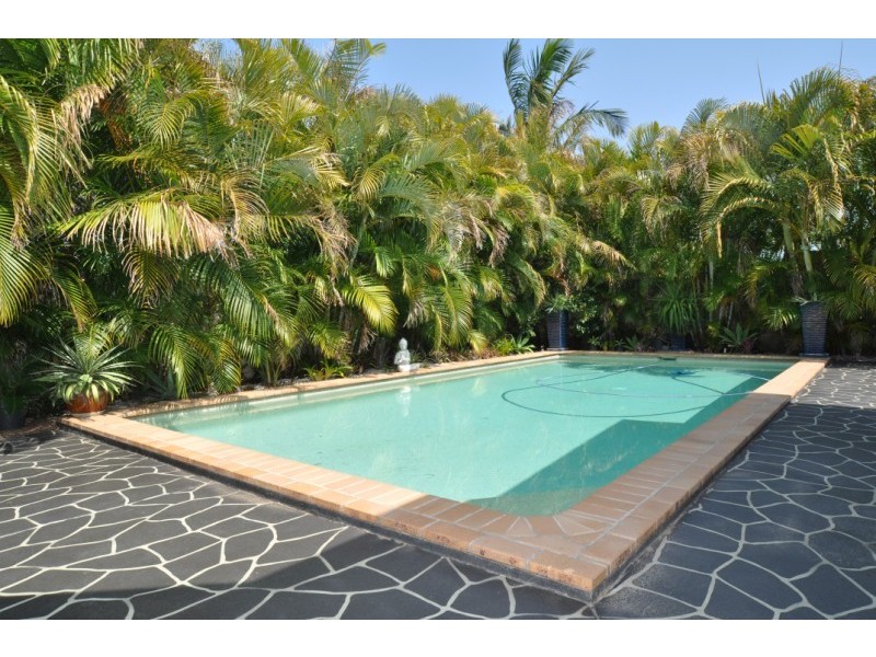 5 Dallow Crescent, Helensvale QLD 4212