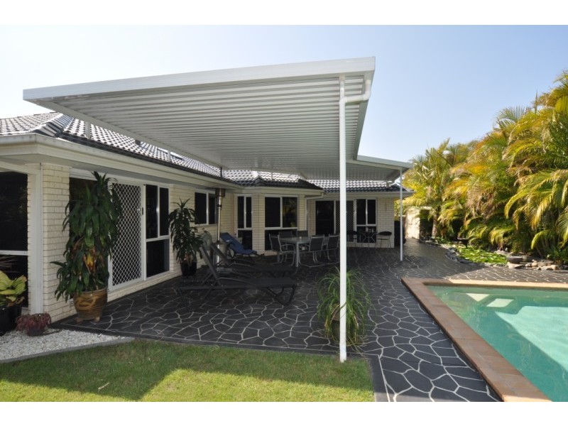 5 Dallow Crescent, Helensvale QLD 4212