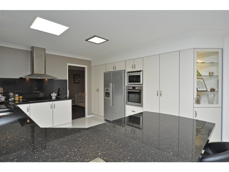 5 Dallow Crescent, Helensvale QLD 4212