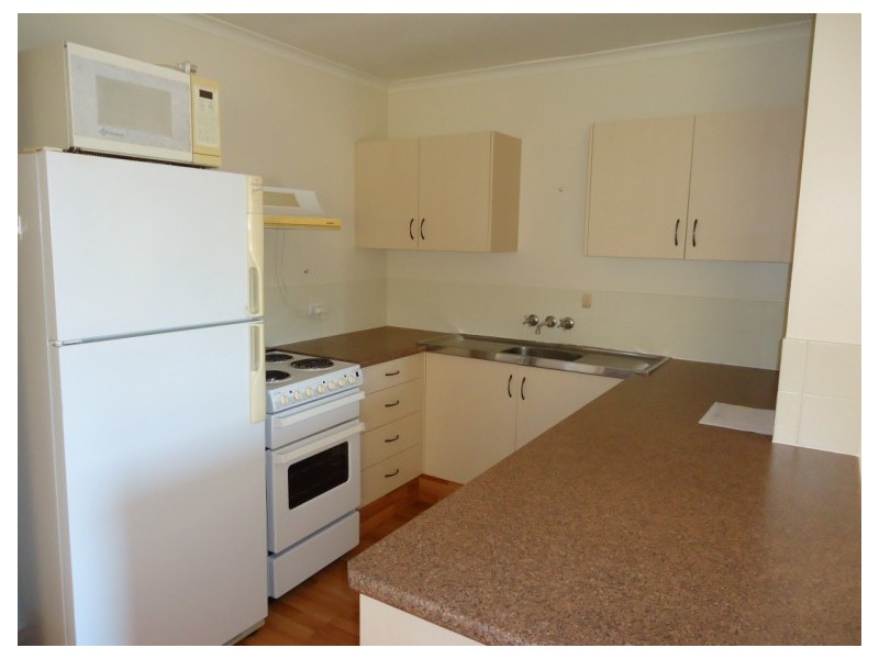 8/159 Muir Streer, Labrador QLD 4215