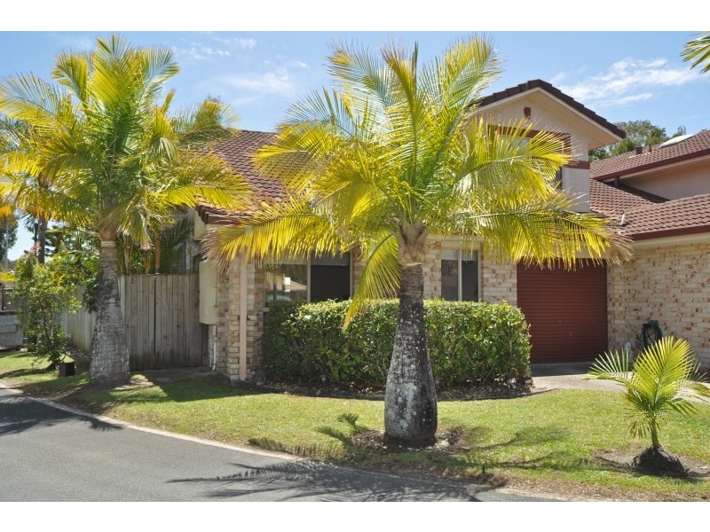 17/264 Oxley Drive, Coombabah QLD 4216