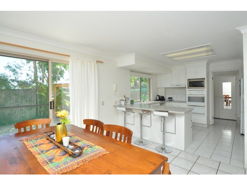 17/264 Oxley Drive, Coombabah QLD 4216